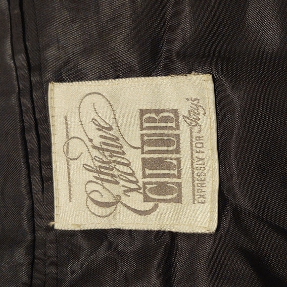 The Executive Club Women's Blazer - Picture 5 of 9